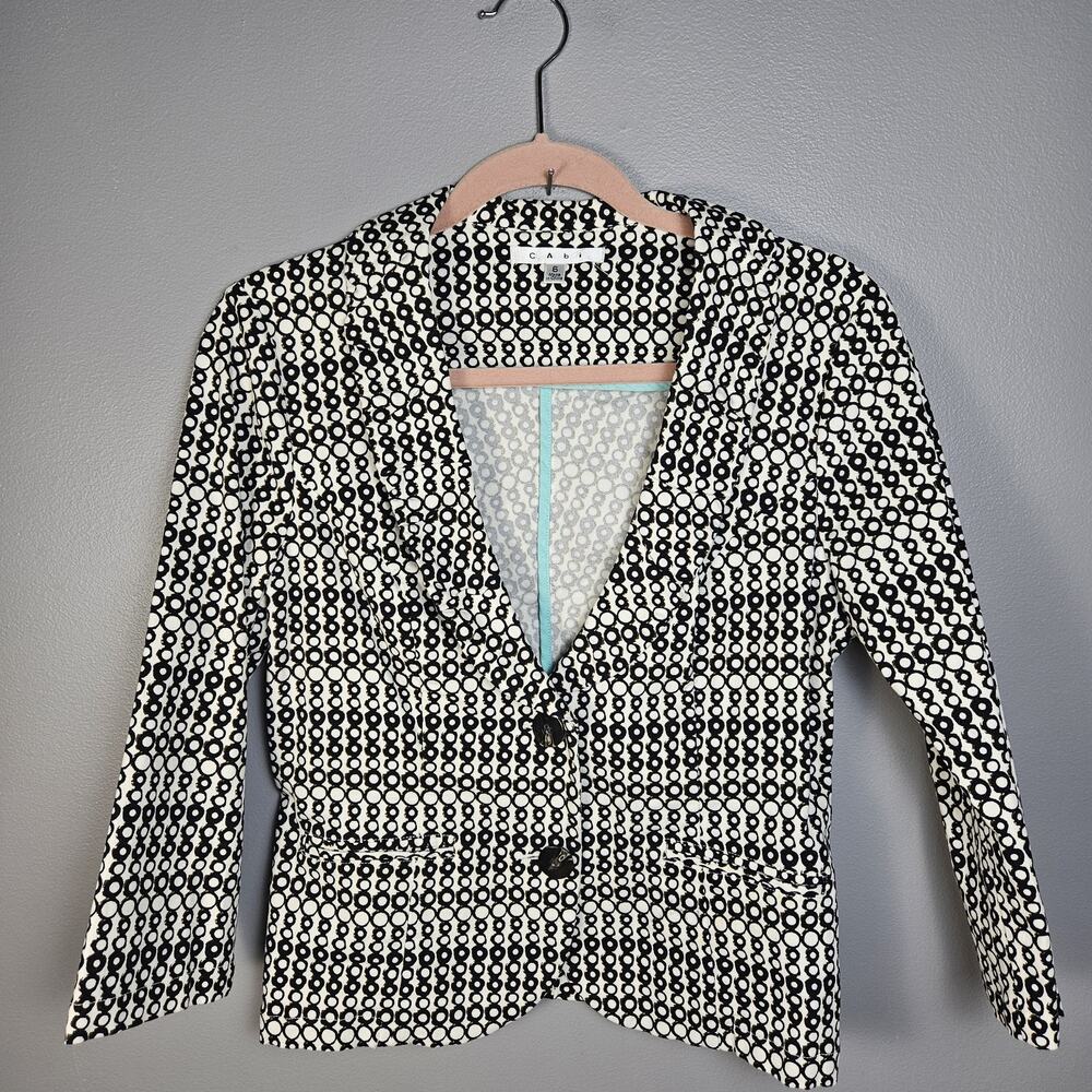 Cabi Du Jour Jacket Cropped Womens Sz 6 3/4 Sleeve Black Collar Two Button